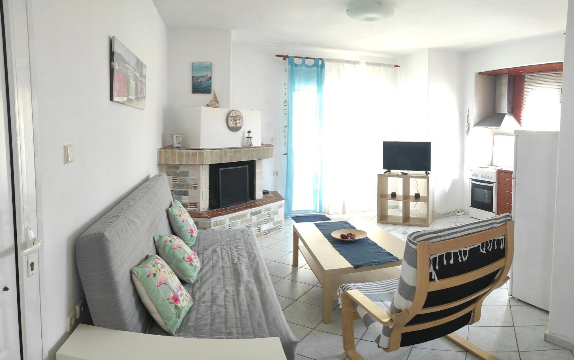 ניאה סקיוני Roses Rt Apartments Skioni I מראה חיצוני תמונה